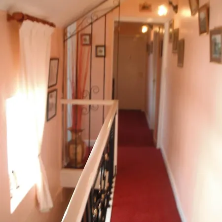 House Отель типа 